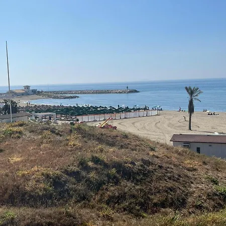 Apartamento-duplex De Lujo En Marbella, Dunas De Artola Marbella
